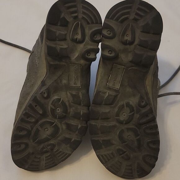Boy's vasque hiking boots size 2M - Picture 5 of 9